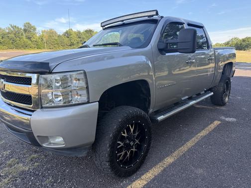2007 Chevrolet Silverado 1500 LT1 Crew Cab
