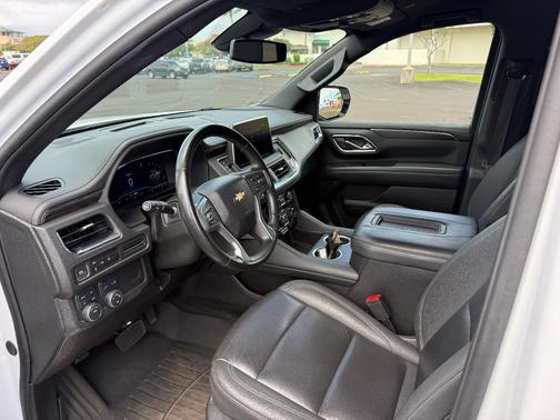 White 2022 Chevrolet Suburban LT