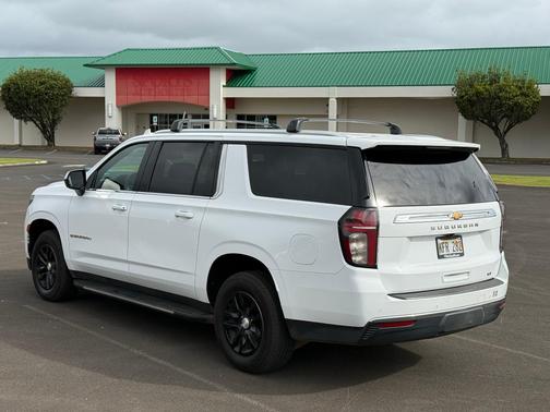 White 2022 Chevrolet Suburban LT