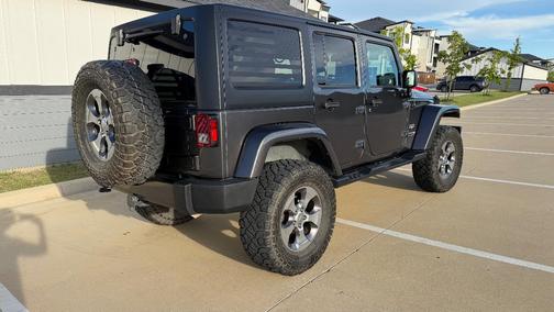 Gray 2018 Jeep Wrangler JK Unlimited Sahara