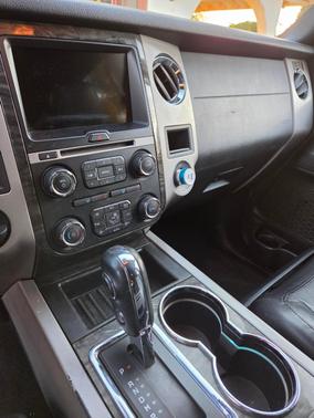 Black 2016 Ford Expedition Limited