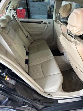 2005 Mercedes-Benz C-Class C240 4MATIC