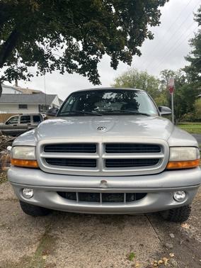Silver 1999 Dodge Durango 4WD