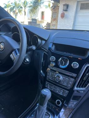 Photo 3 of 9 of 2012 Cadillac CTS-V Base