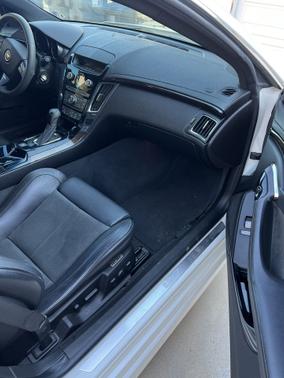 Photo 5 of 9 of 2012 Cadillac CTS-V Base