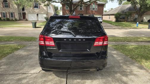 Black 2020 Dodge Journey SE Value Edition