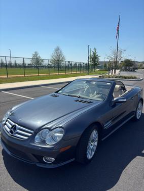 Beige 2008 Mercedes-Benz SL-Class SL550 Roadster