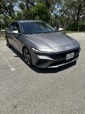 Silver 2024 Hyundai ELANTRA Limited