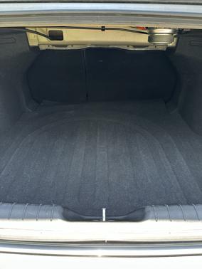 Silver 2024 Hyundai ELANTRA Limited