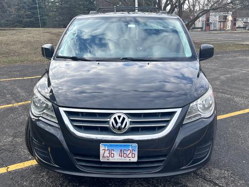 2012 Volkswagen Routan SEL