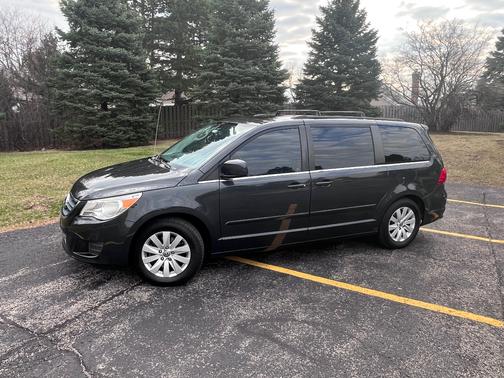 2012 Volkswagen Routan SEL