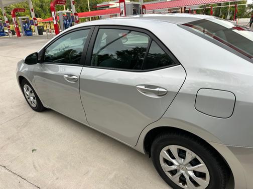 Silver 2014 Toyota Corolla LE