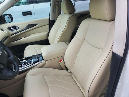 2018 INFINITI QX60 Base