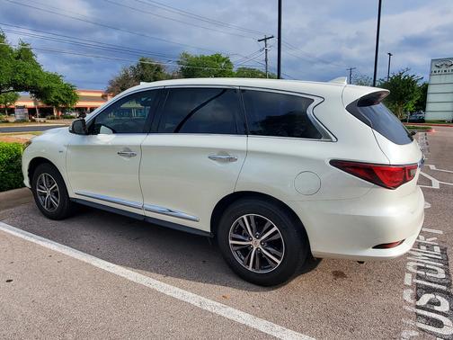 2018 INFINITI QX60 Base