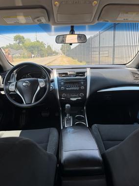 White 2015 Nissan Altima 2.5 S