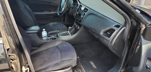 2014 Chrysler 200 Touring