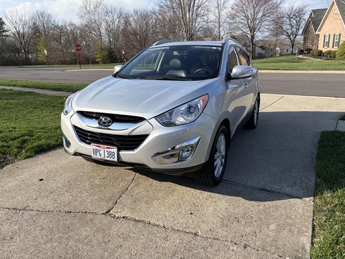 2010 Hyundai TUCSON Limited