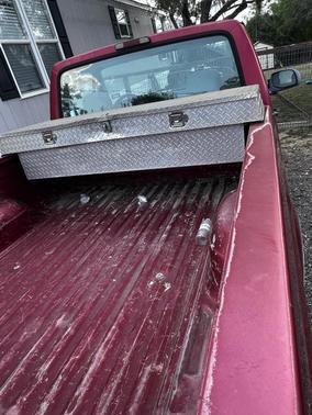 Red 1995 Ford F-150 XL