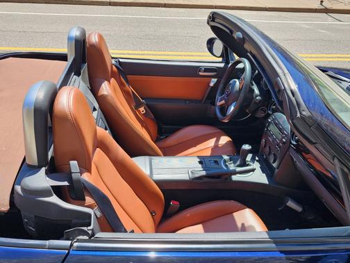 Blue 2008 Mazda MX-5 Miata Grand Touring