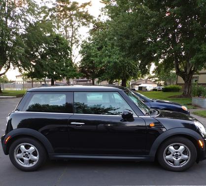 2011 MINI Cooper Base