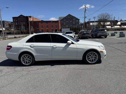 2011 Mercedes-Benz E-Class E 350 4MATIC