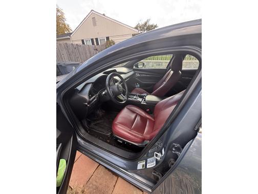 2023 Mazda Mazda3 2.5 S Carbon Edition