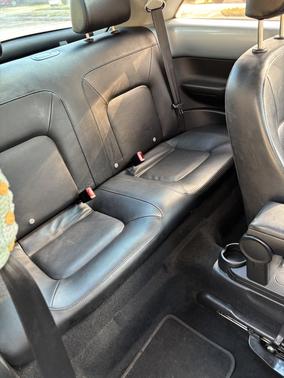 2009 Volkswagen New Beetle S