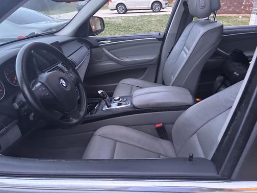 2009 BMW X5 xDrive48i