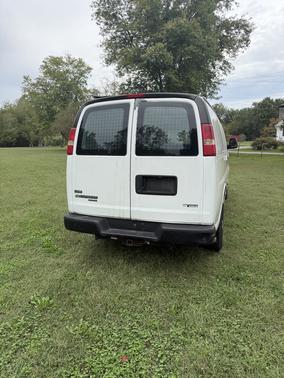 2011 Chevrolet Express 2500 Work Van