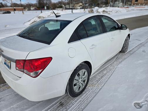 2012 Chevrolet Cruze LS