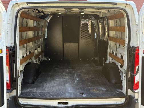 2017 Ford Transit-250 Base