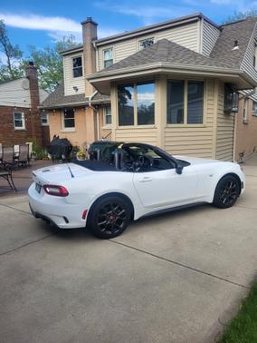 2017 FIAT 124 Spider Abarth