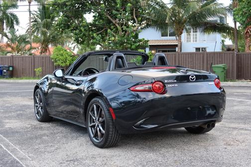 Black 2016 Mazda MX-5 Miata Grand Touring