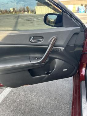 2012 Nissan Maxima SV