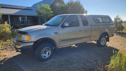 1999 Ford F-150 XLT SuperCab
