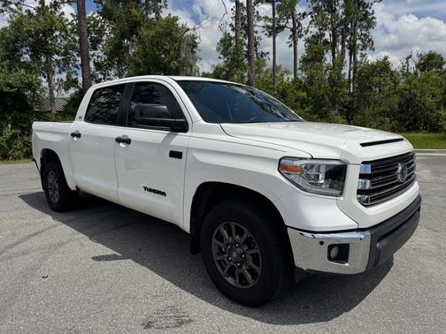 2021 Toyota Tundra SR5