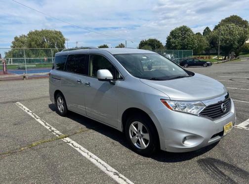 Silver 2017 Nissan Quest SV