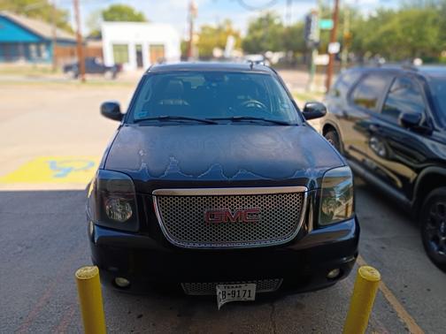 Black 2007 GMC Yukon XL Denali