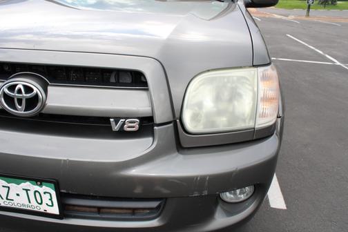2007 Toyota Sequoia SR5