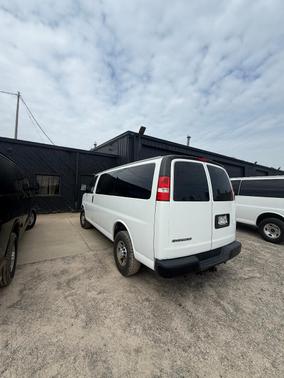 White 2017 Chevrolet Express 2500 LS