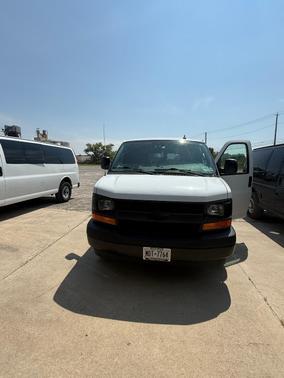 White 2017 Chevrolet Express 2500 LS