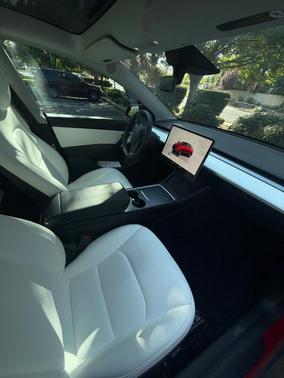 Red 2022 Tesla Model Y Long Range