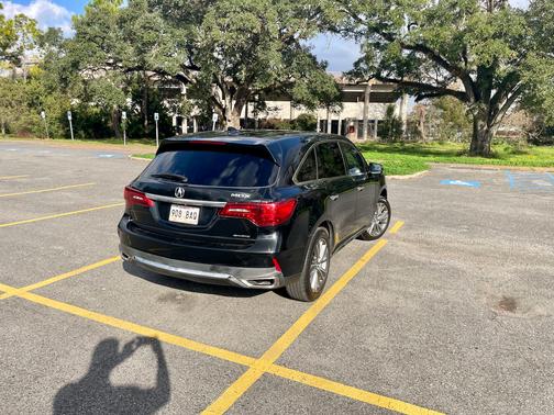 2017 Acura MDX 3.5L w/Technology Package