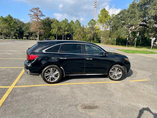 2017 Acura MDX 3.5L w/Technology Package