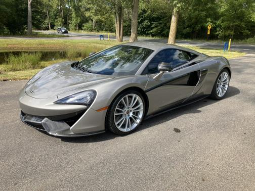 2016 McLaren 570S Base