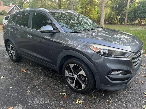 2016 Hyundai TUCSON Limited