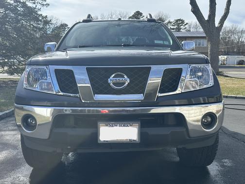 2011 Nissan Frontier SL