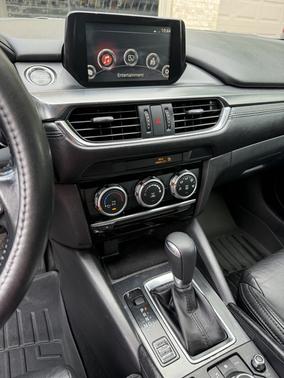 White 2017 Mazda Mazda6 Sport