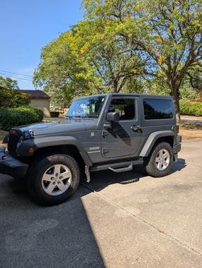 2017 Jeep Wrangler Sport