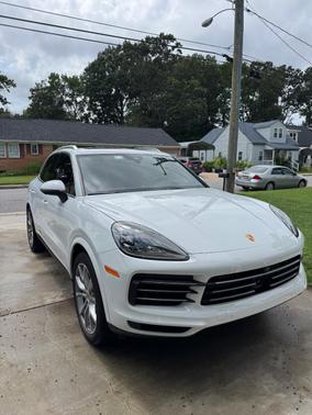 White 2023 Porsche Cayenne Cayenne S
